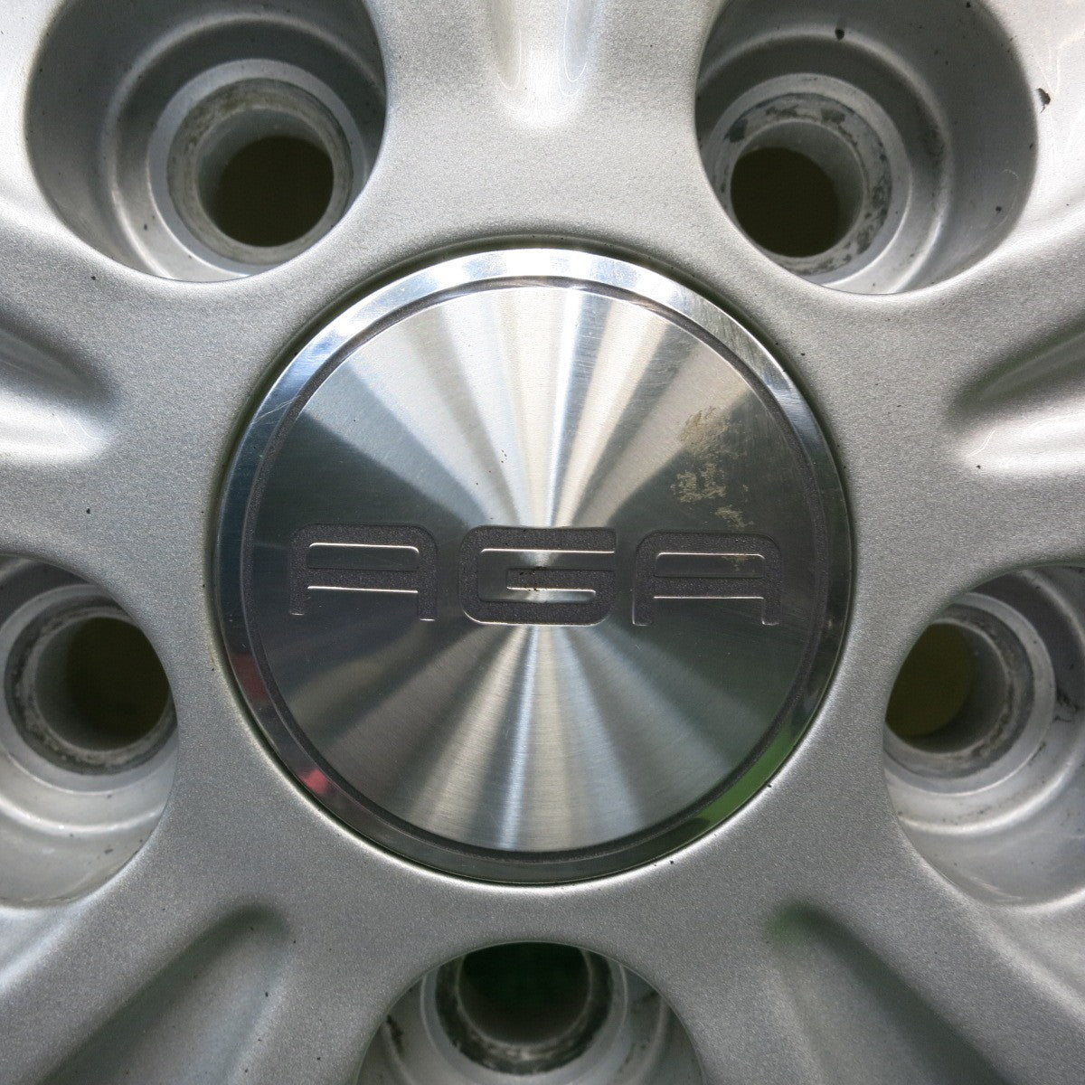 バリ溝！22年！キレイ！9.5分★ワーゲン ポロ 等 AGA Dorf 185/65R15 スタッドレス ブリヂストン ブリザック VRX3 ドルフ 15インチ PCD100/5H★6042610HAス