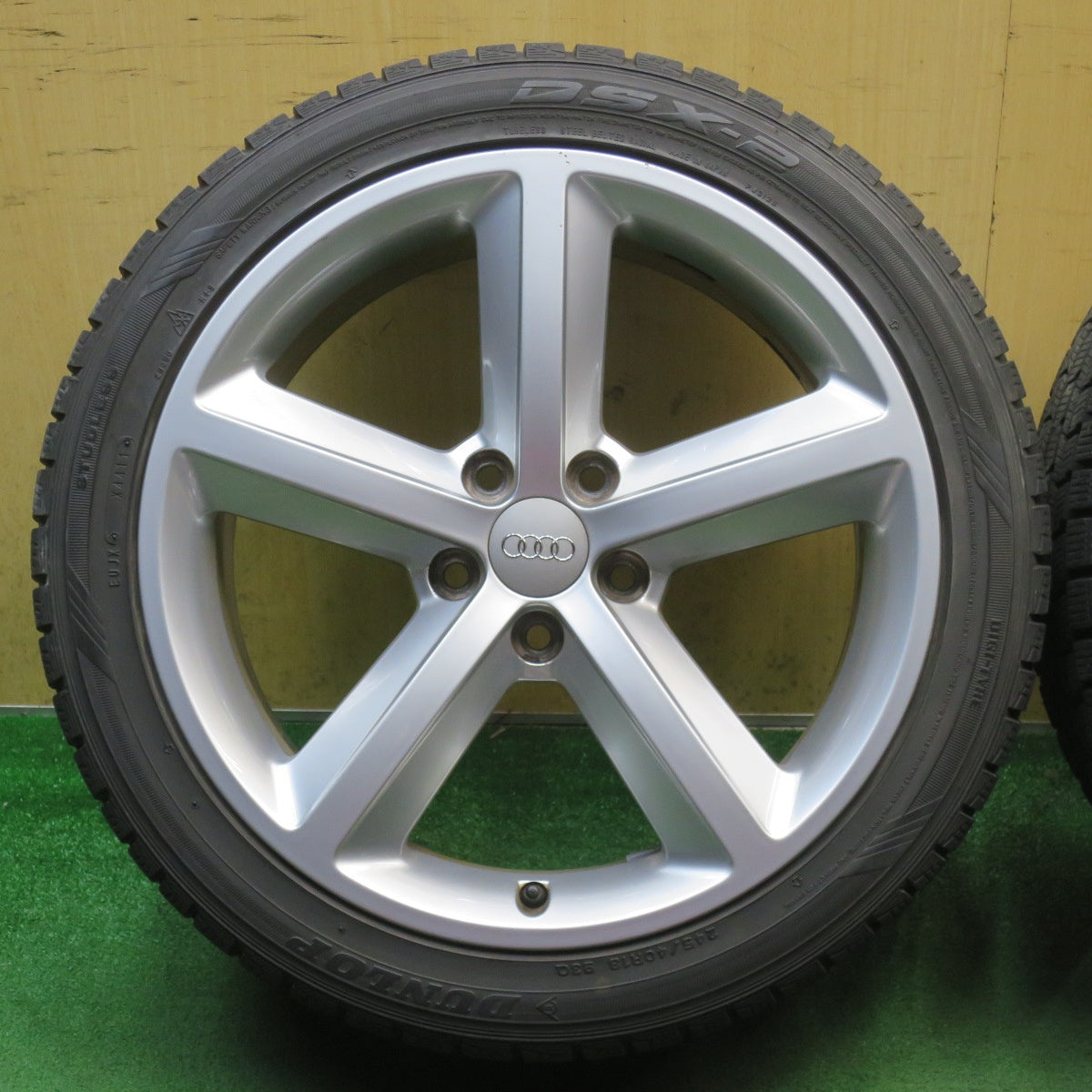バリ溝！9.5分◎アウディ A4 純正 245/40R18 スタッドレス ダンロップ DSX-2 18インチ PCD112/5H◎6072701NJス