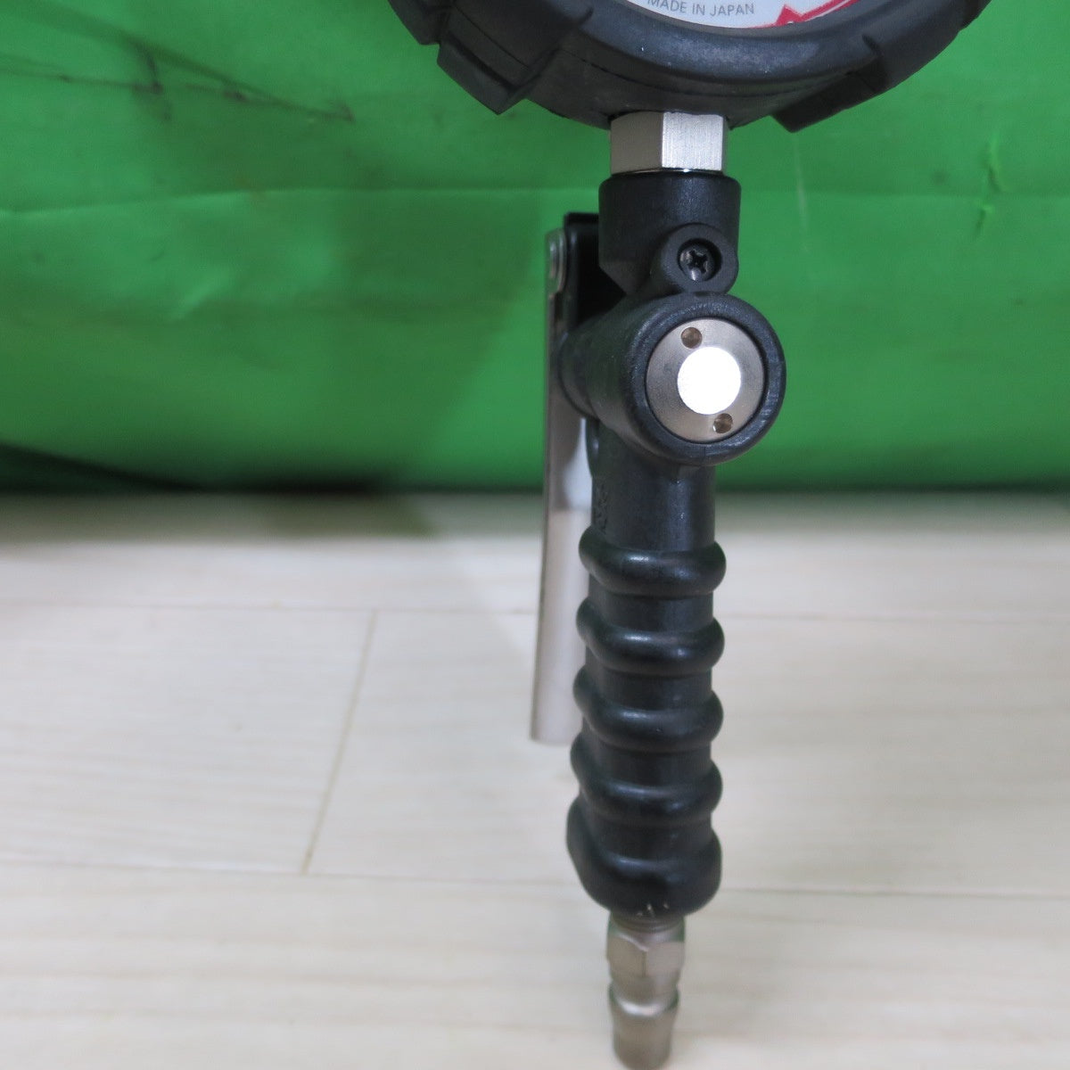 [送料無料] キレイ☆ASAHI 旭産業 ゲージ ボタル EX AGE-600 乗用車 向け 600kPa タイプ タイヤ エアー ゲージ 工具☆