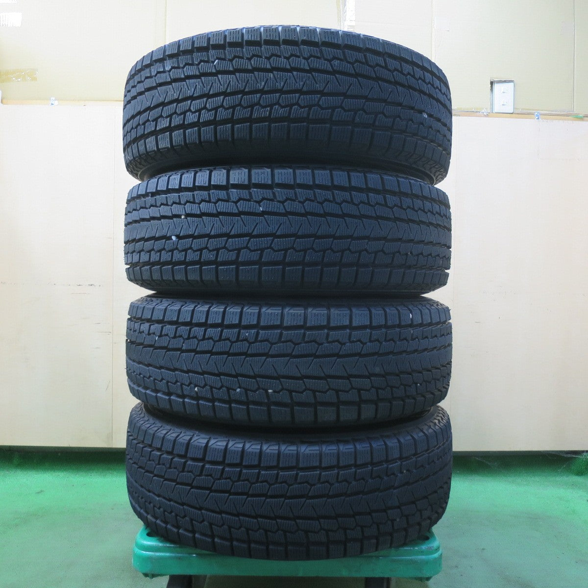 超バリ溝！23年！ほぼ10分★スタッドレス 225/65R17 ヨコハマ アイスガード G075 BRANDLE-LINE ブランドルライン 17インチ PCD114.3/5H★5101507イス