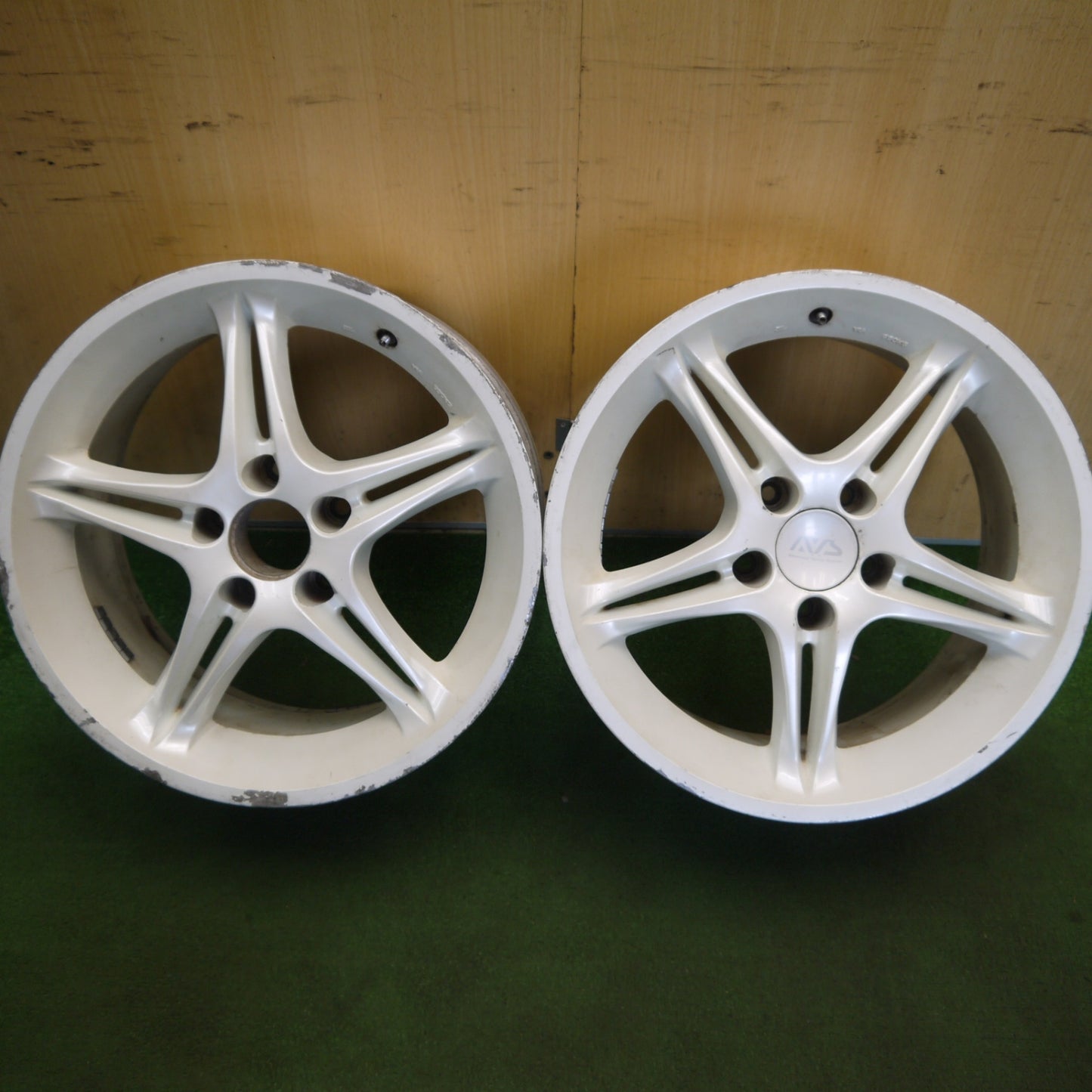 2本価格★AVS VS-5 17インチ ホイール 17×9J PCD114.3/5H★6061706Hホ