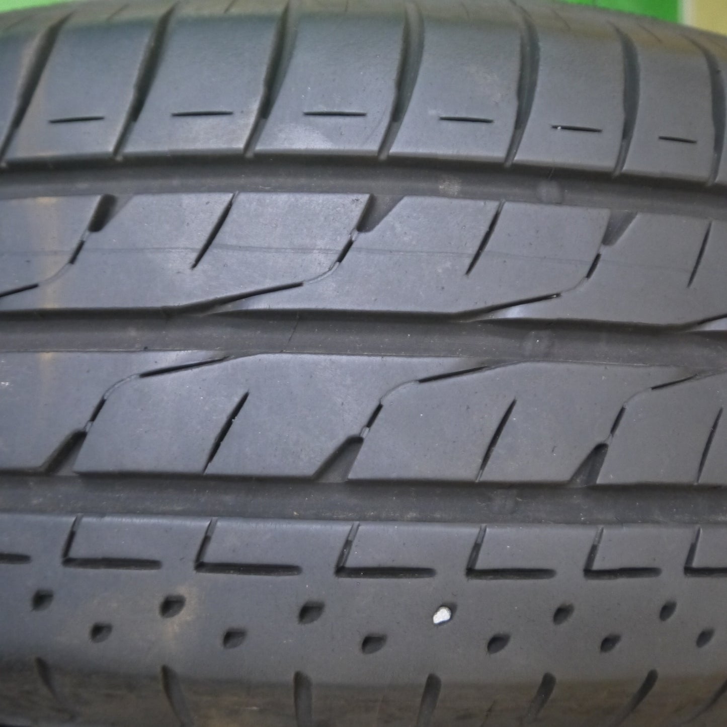 [送料無料] バリ溝！21年！9.5分★トヨタ アイシス 純正 195/65R15 ブリヂストン LUFT RV2 15インチ PCD114.3/5H★4110605Hノ