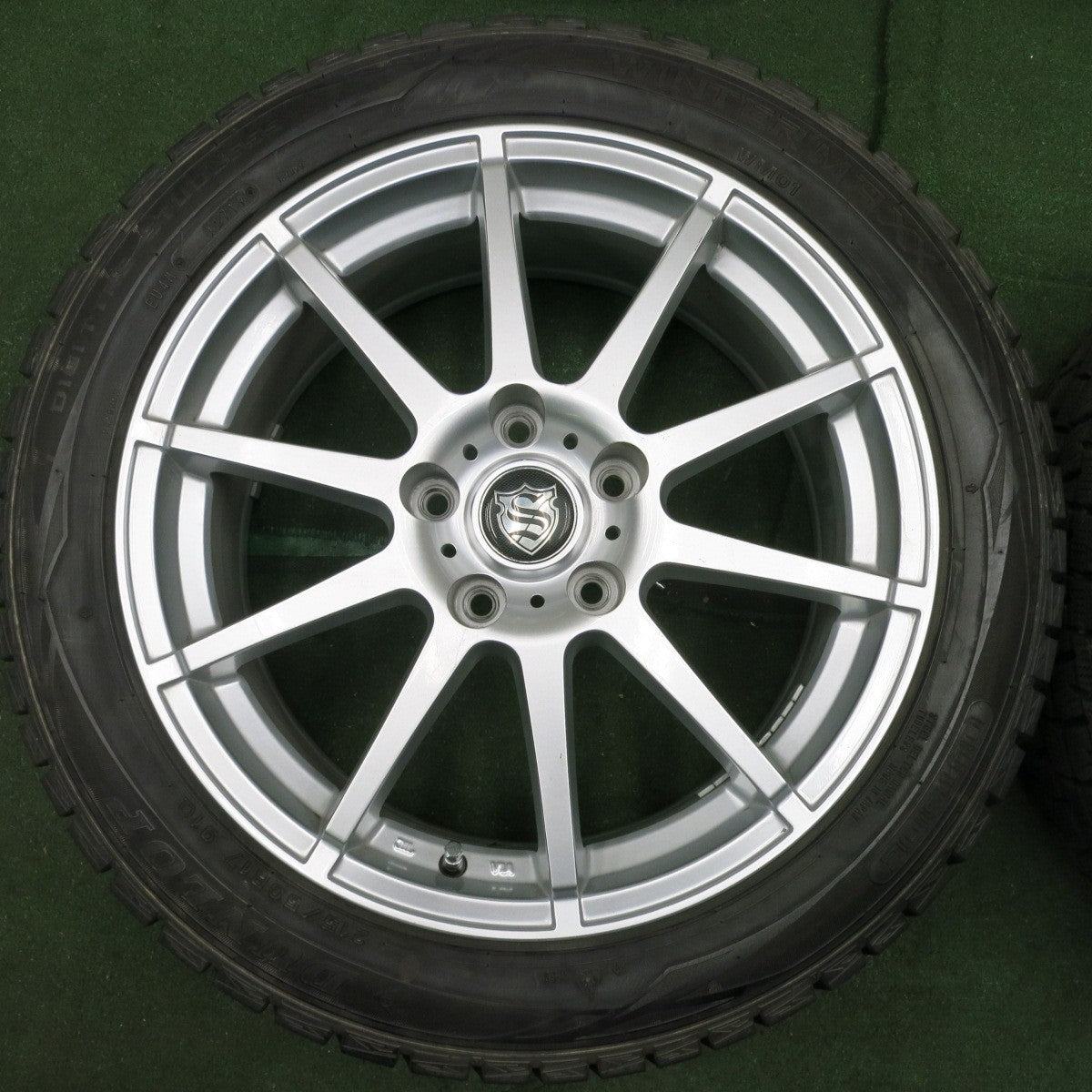 *送料無料* バリ溝！キレイ！9.5分以上★スタッドレス 215/50R17 ダンロップ ウインターマックス WM01 社外 アルミ 17インチ PCD114.3/5H★4062903NJス