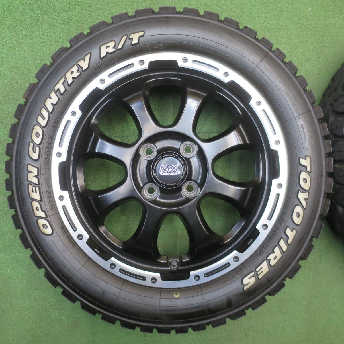 バリ溝！25年！キレイ！9.5分以上★165/65R15 トーヨー オープンカントリー R/T MX MAD CROSS マッドクロス 15インチ ソリオ タフト ハスラー 等 PCD100/4H★6032501NJノ