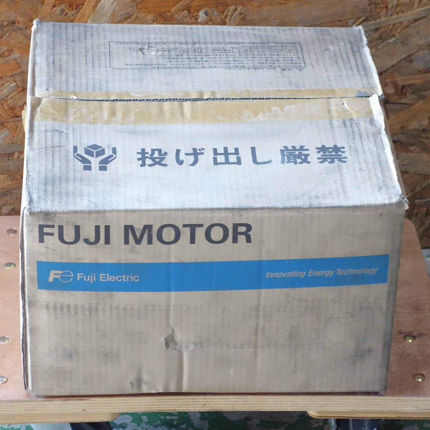 [送料無料] 未使用◆FUJI MOTOR 富士電機 低圧三相プレミアム効率モータ MLK1085M 200V◆
