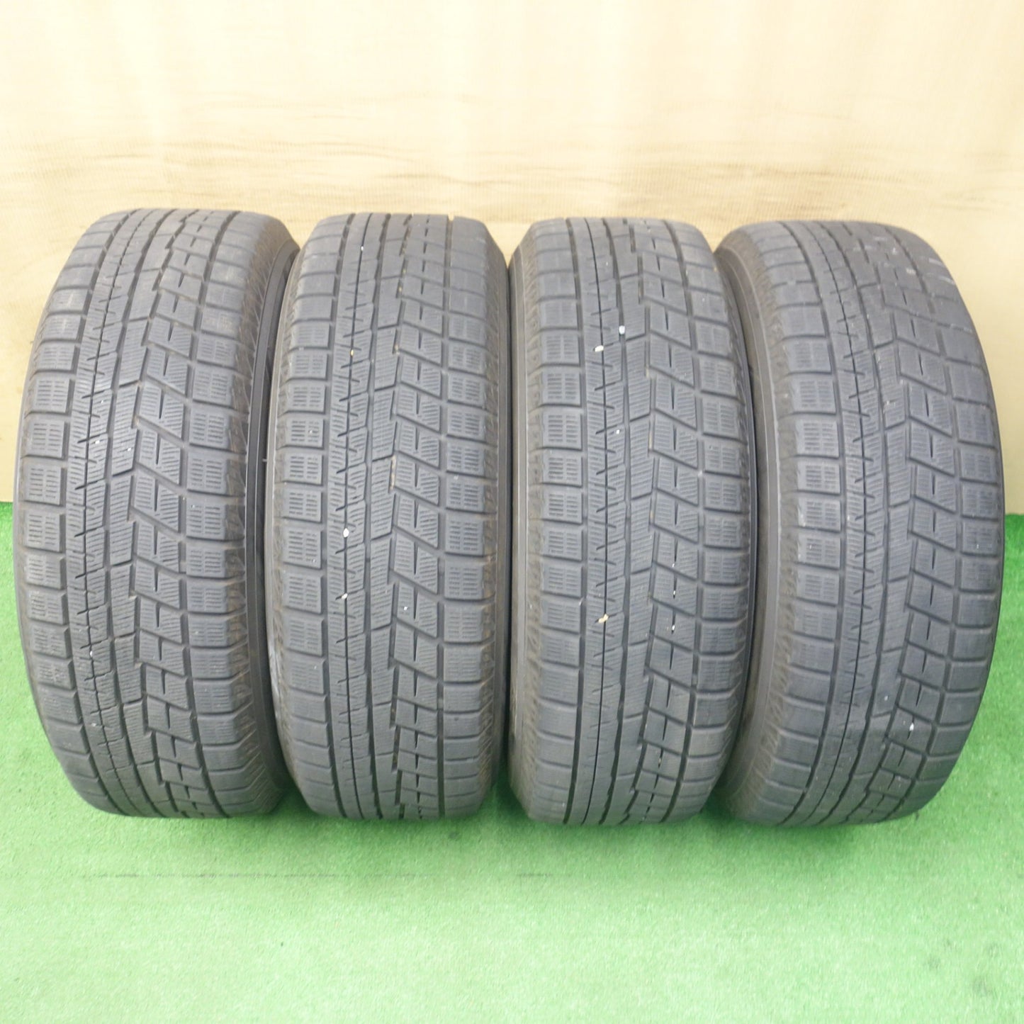 バリ溝！22年！キレイ！9.5分★スタッドレス 215/65R16 ヨコハマ アイスガード iG60 SMACK ENKEI AME スマック エンケイ 16インチ PCD114.3/5H★6021105KTス