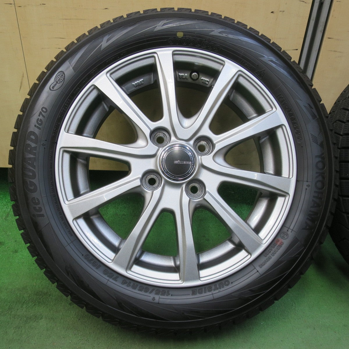 バリ溝！22年！キレイ！ほぼ10分★スタッドレス 155/65R14 ヨコハマ アイスガード iG70 MiLLOUS VX ミルアス 14インチ PCD100/4H★5122009イス