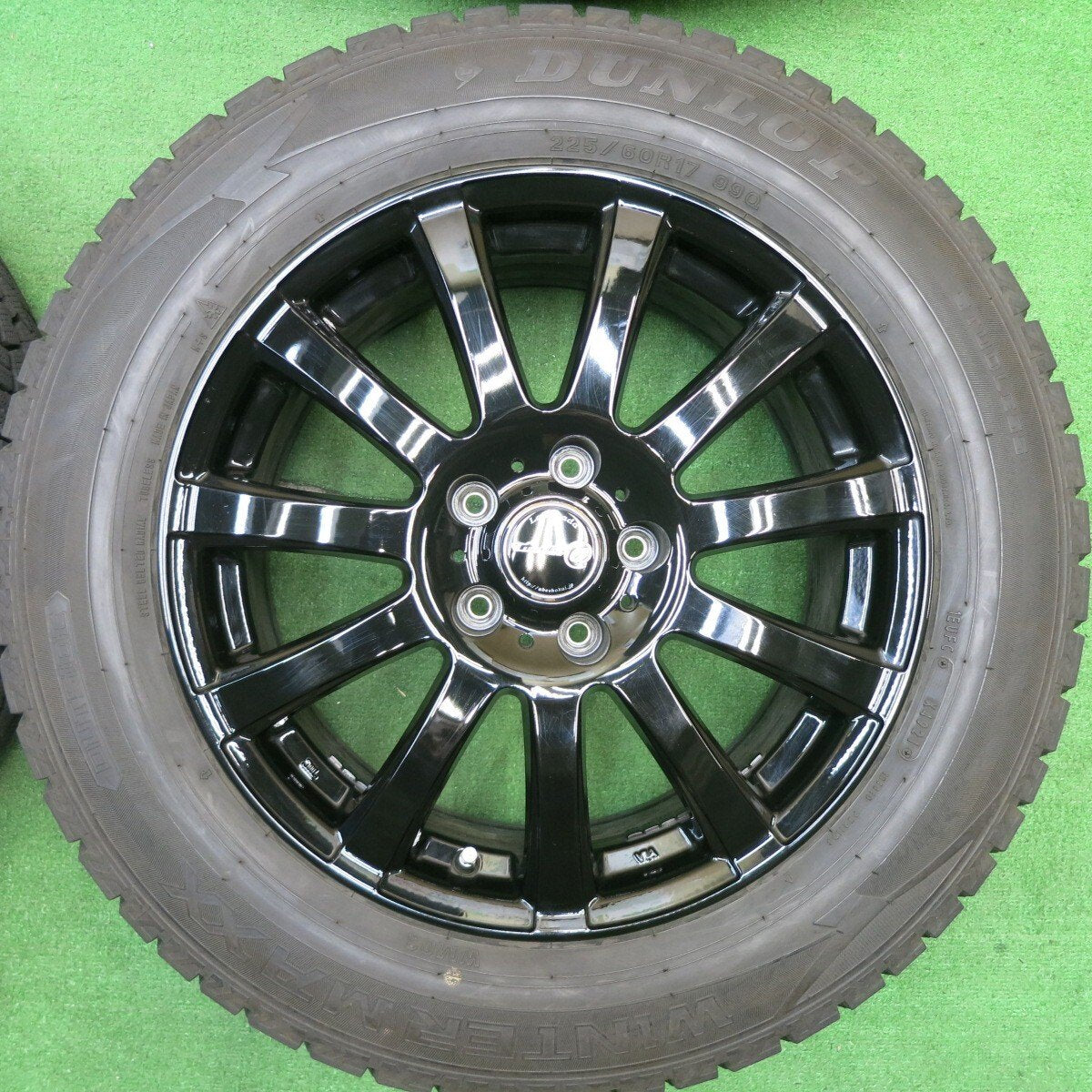 バリ溝！21年！キレイ！9.5分★スタッドレス 225/60R17 ダンロップ ウインターマックス WM02 Tirado＠ La-Strada 阿部商会 17インチ PCD114.3/5H★5031607TNス