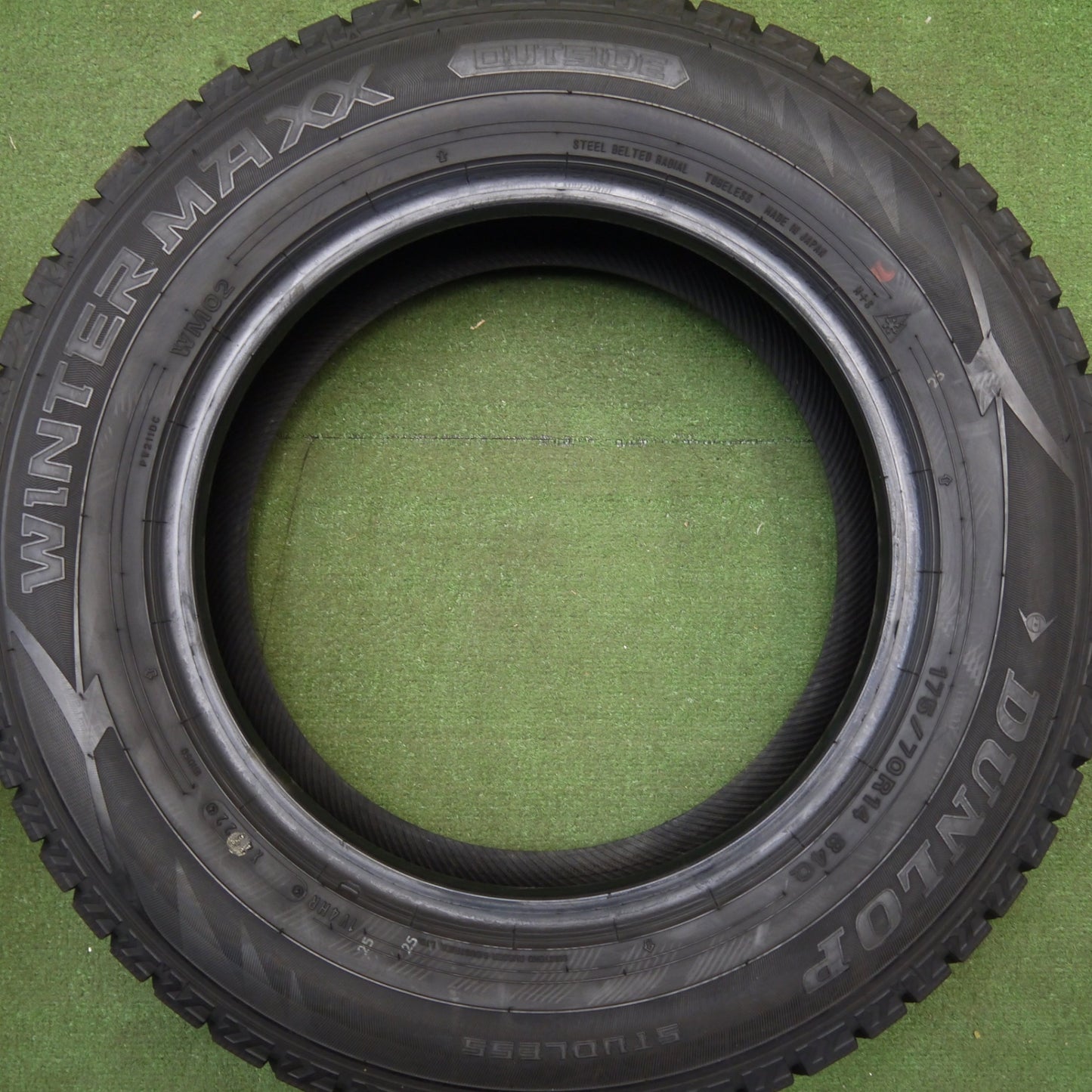 バリ溝！22年！9.5分★スタッドレス 175/70R14 ダンロップ ウインターマックス WM02 タイヤ 14インチ ヤリス ヴィッツ アクシオ 等★6022407Hスタ