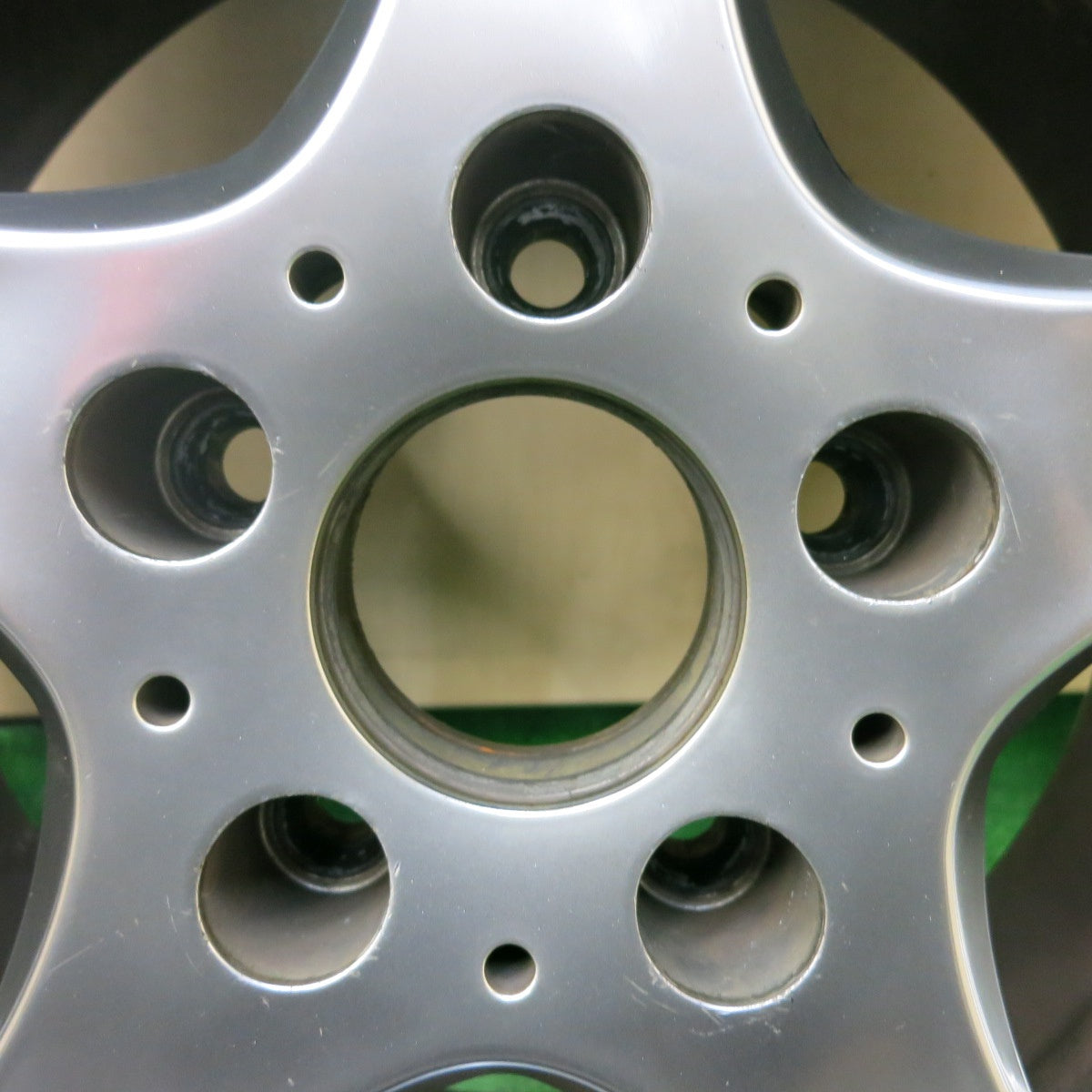 [送料無料] バリ溝！8.5分★BMW 等 阿部商会 Eurodesign 205/55R16 スタッドレス ヨコハマ アイスガード iG50 プラス PCD120/5H★4102902SYス