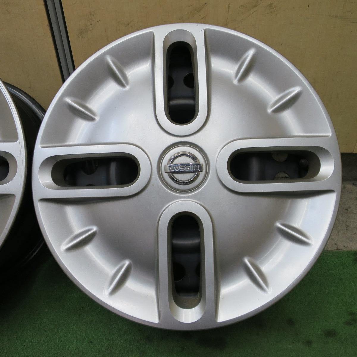 キレイ★日産 Z12 キューブ 純正 スチール ホイール 15インチ 15×5.5JJ PCD100/4H★6061301NGホ