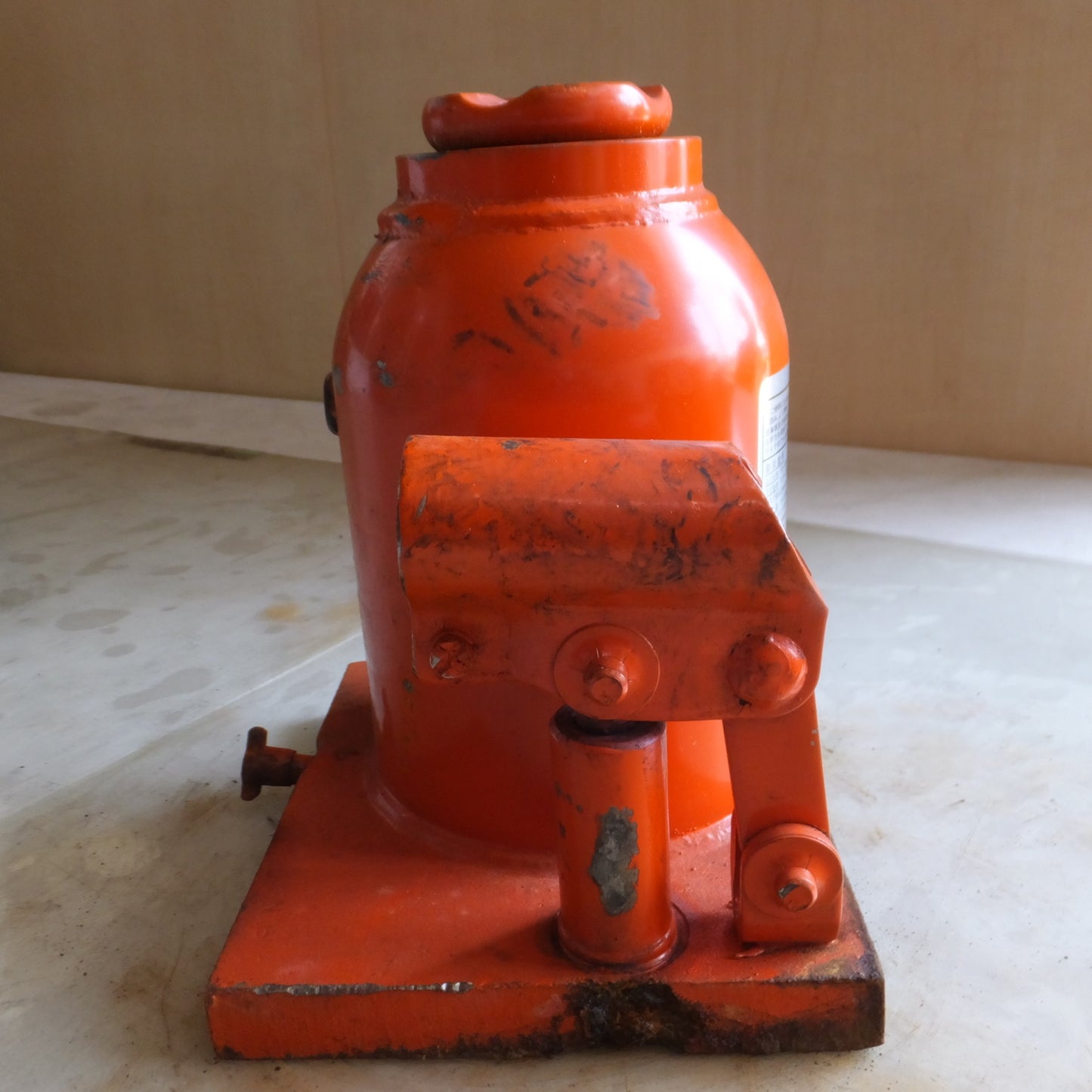 [送料無料] ◆マサダ 油圧ジャッキ HPB-15 工具 15ton 15トン 15TON 油圧式 ダルマ だるま オイル 自動車 車載 点検 整備 MASADA(8)◆