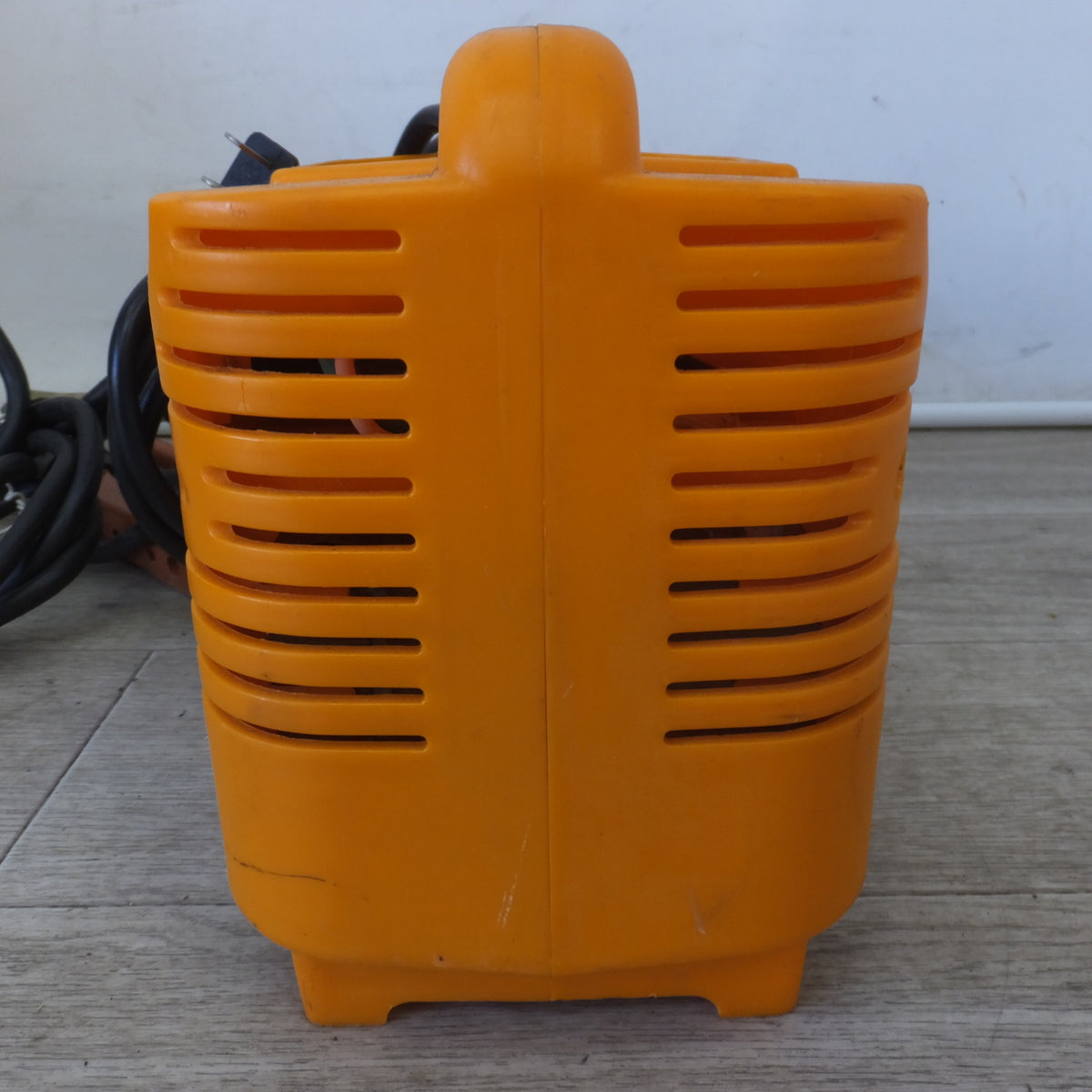 [送料無料] ★育良精機 IKURA 小型交流アーク溶接機 アークボーイジュニア IS-H40BJr.　100V 1350W 50/60Hz★