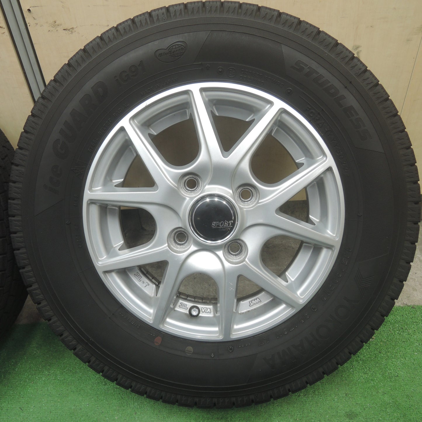 バリ溝！22年！9分★スタッドレス 145/80R12 80/78N ヨコハマ アイスガード iG91 SPORT DAISY 12インチ PCD100/4H★5042303TTス