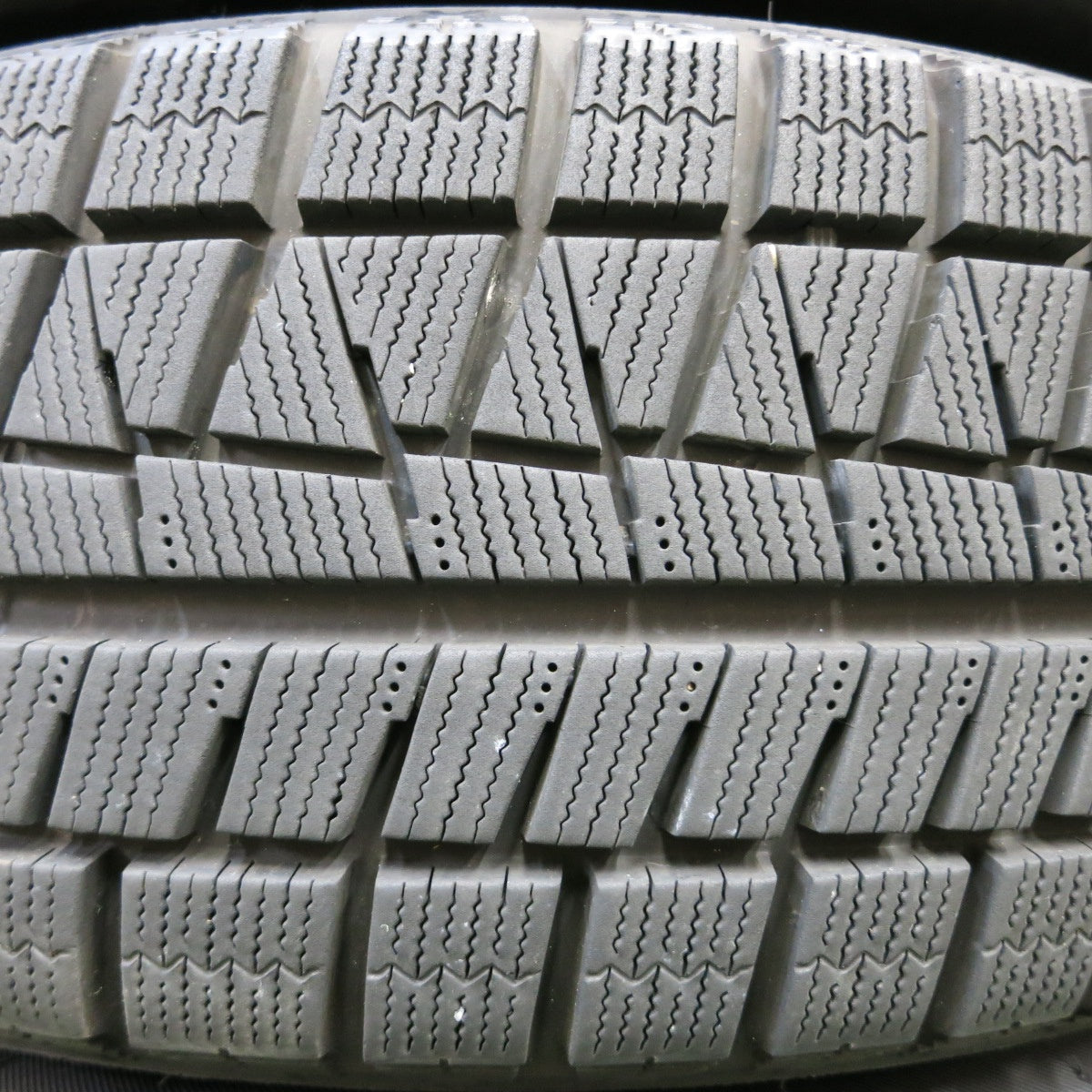*送料無料* バリ溝！21年！キレイ！9.5分★スタッドレス 205/65R16 ブリヂストン アイスパートナー2 TOPRUN トップラン 16インチ PCD114.3/5H★4041802イス