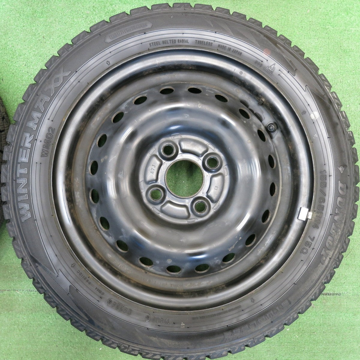 バリ溝！24年！9.5分★スタッドレス 155/65R14 ダンロップ ウインターマックス WM02 TOPY スチール ホイール 14インチ PCD100/4H★6041906HAス