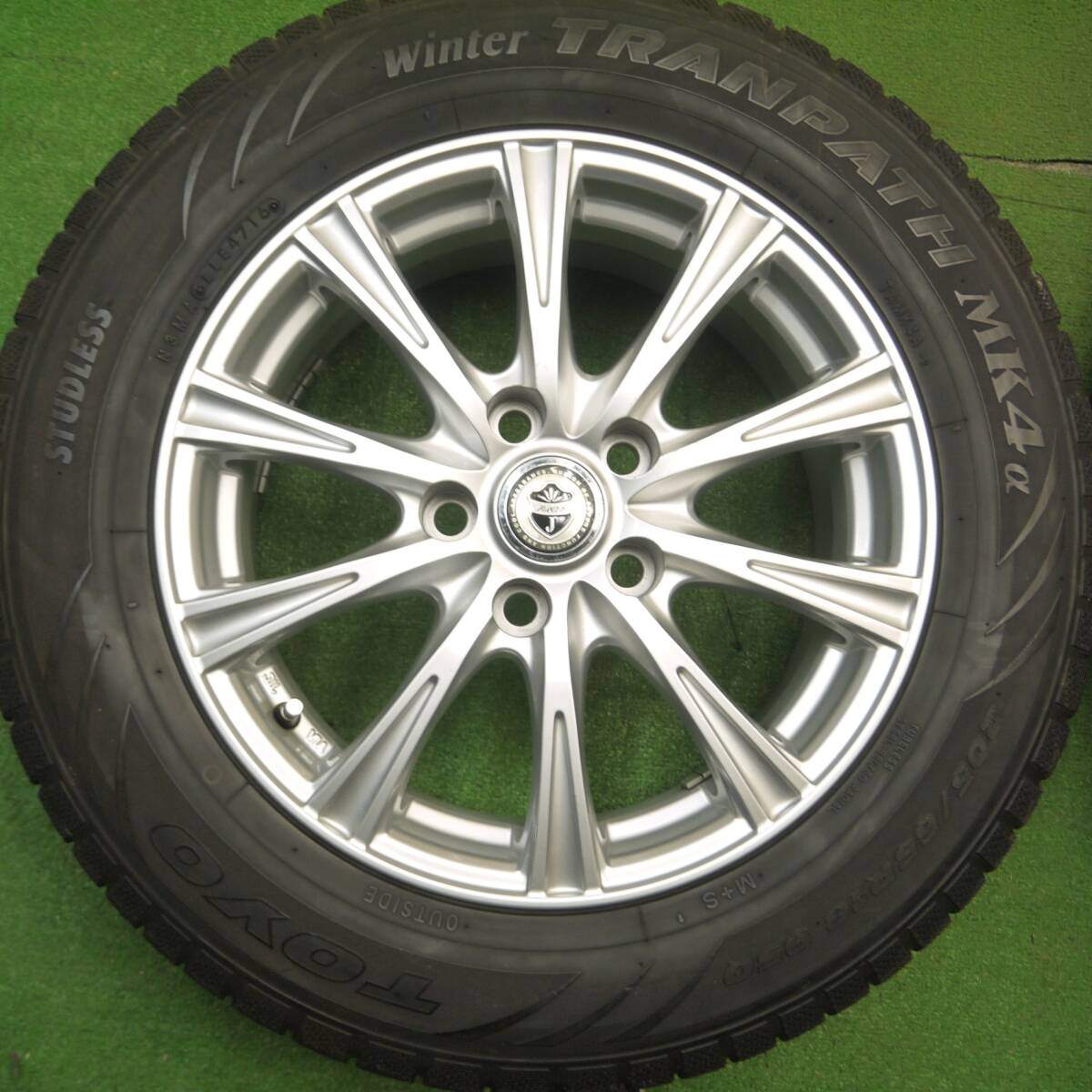 キレイ★スタッドレス 205/65R16 トーヨー ウインター トランパス MK4α JOKER ジョーカー 16インチ PCD114.3/5H★5011401Hス