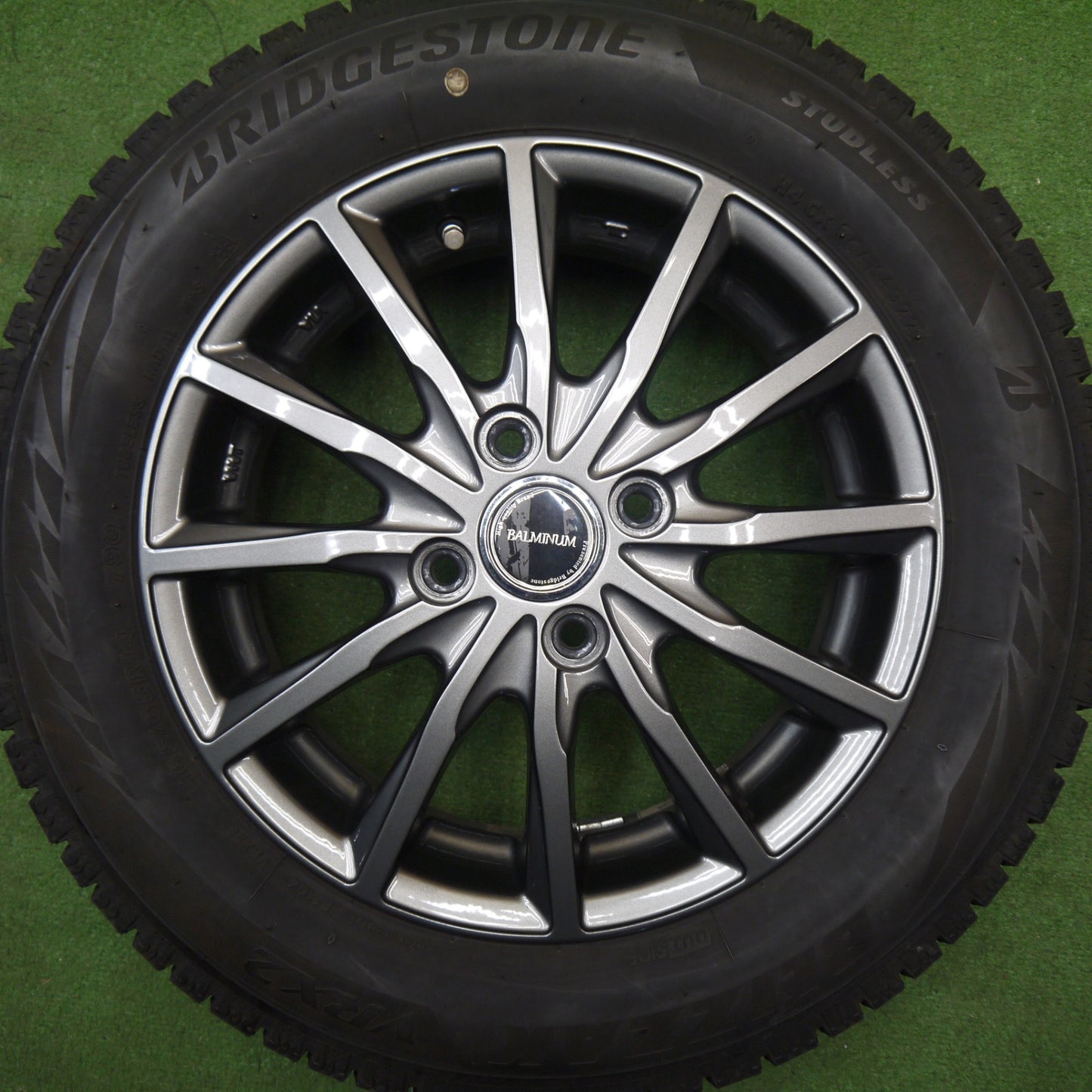 バリ溝！22年！キレイ！8.5分★スタッドレス 165/65R14 ブリヂストン ブリザック VRX2 BALMINUM AR12 バルミナ 14インチ ソリオ ハスラー 等 PCD100/4H★6022503Hス