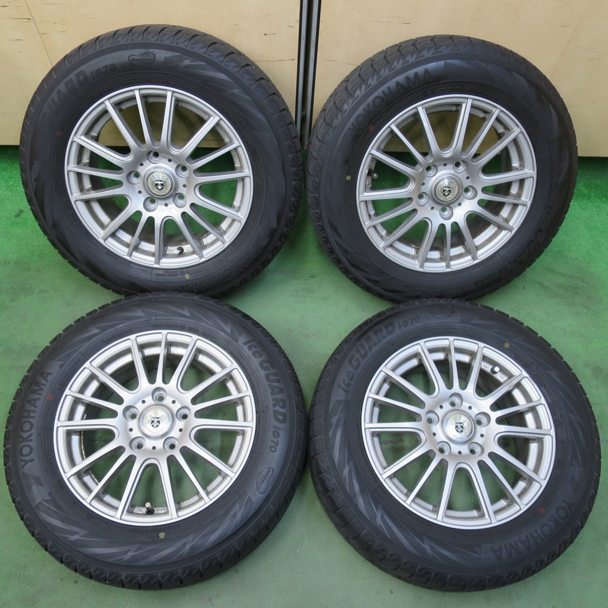 4本価格！21年★スタッドレス 195/65R15 ヨコハマ アイスガード iG70 GMach 15インチ PCD114.3/5H★5102401イス