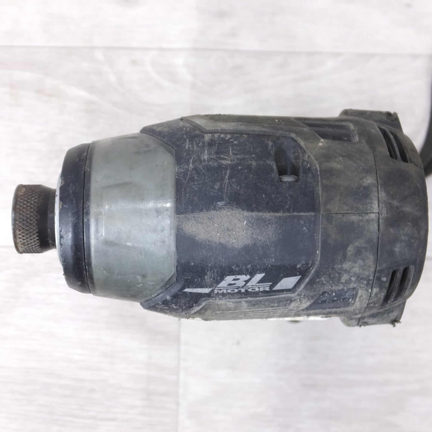 [送料無料] バッテリー2個◆マキタ 充電式 インパクト ドライバ 18V TD173D 充電器 ケース 付き 電動 工具◆