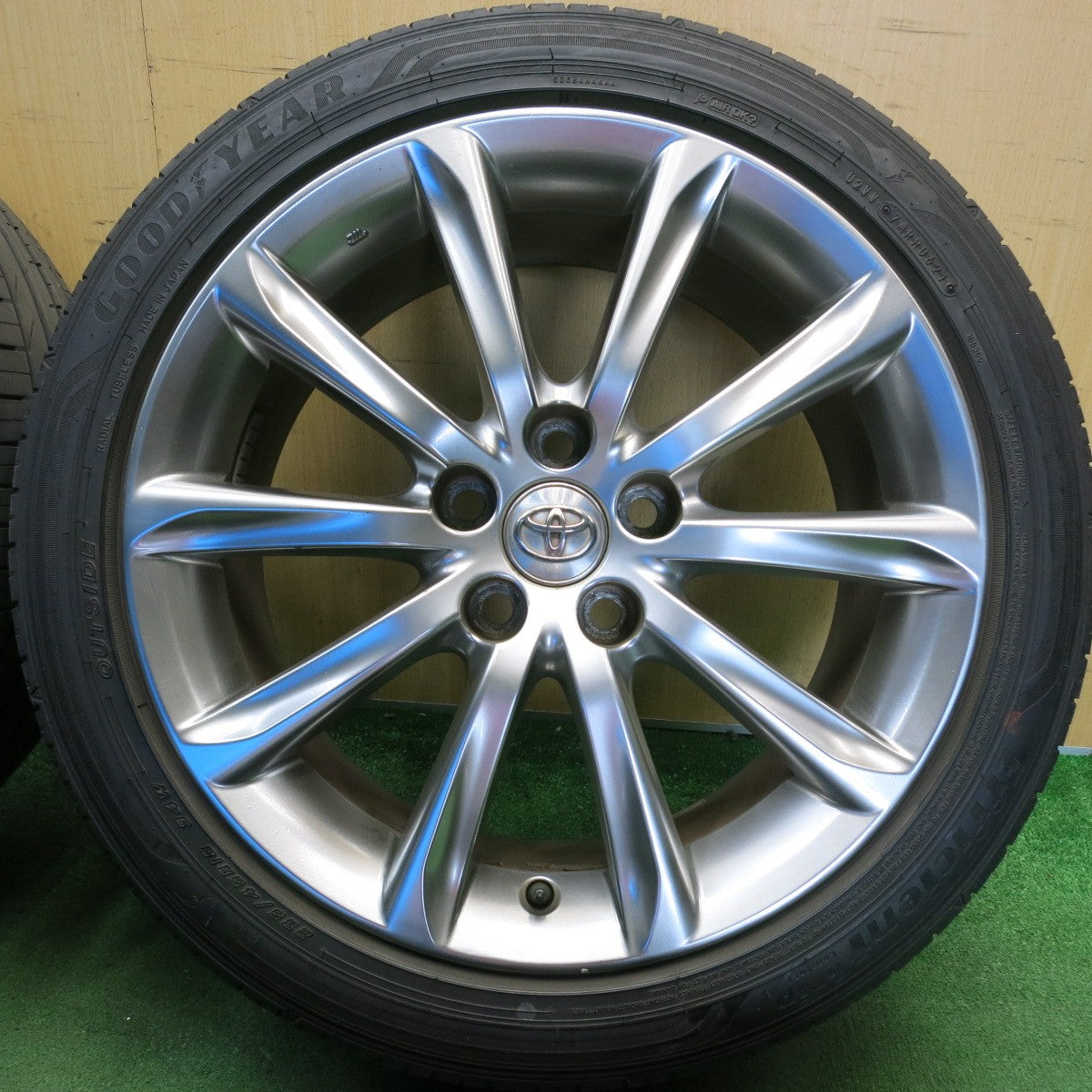 4本価格★トヨタ 130系 マークX 純正 235/45R18 グッドイヤー EfficientGrip Comfort 18インチ PCD114.3/5H★6060409HAノ