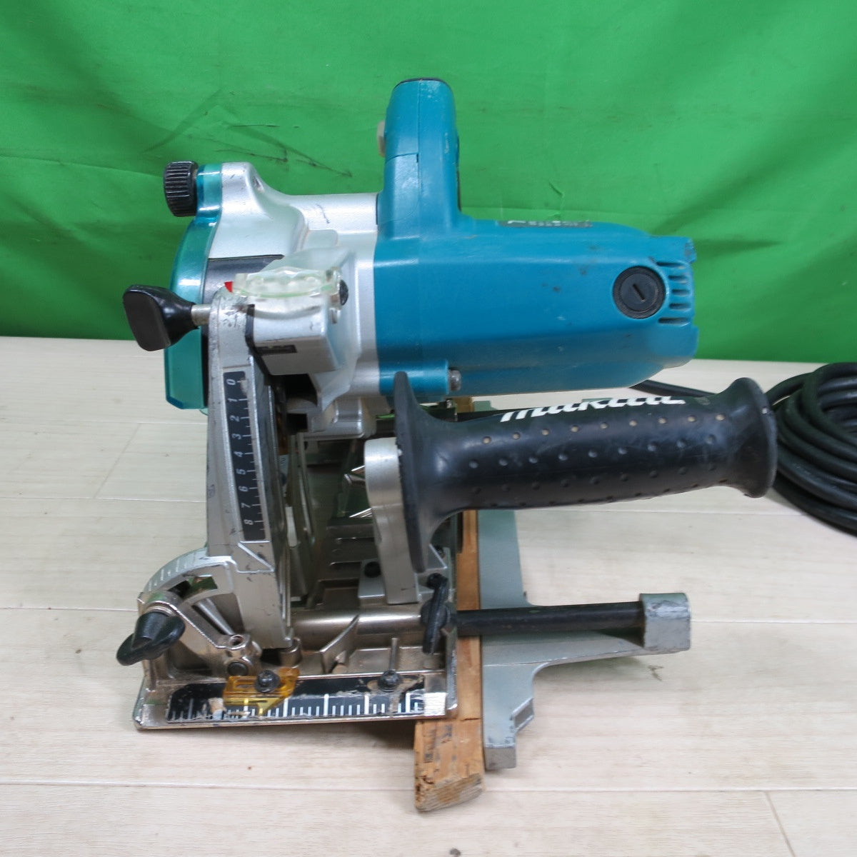[送料無料] ☆マキタ 小型 ミゾキリ 3005BA 電動 工具 切断機 溝切り makita 100V 木材 加工 丸のこ 丸ノコ マルノコ☆