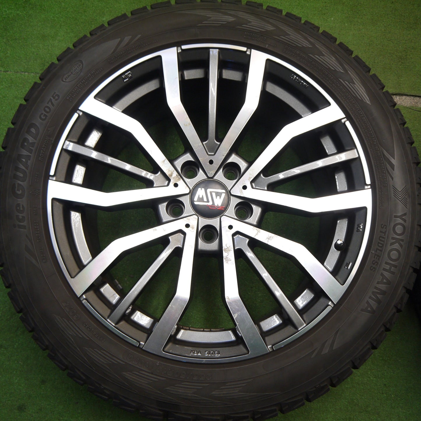バリ溝！9.5分★BMW 等 MSW 49 O・Z 255/50R19 スタッドレス ヨコハマ アイスガード G075 19インチ OZ PCD120/5H★5051304Hス