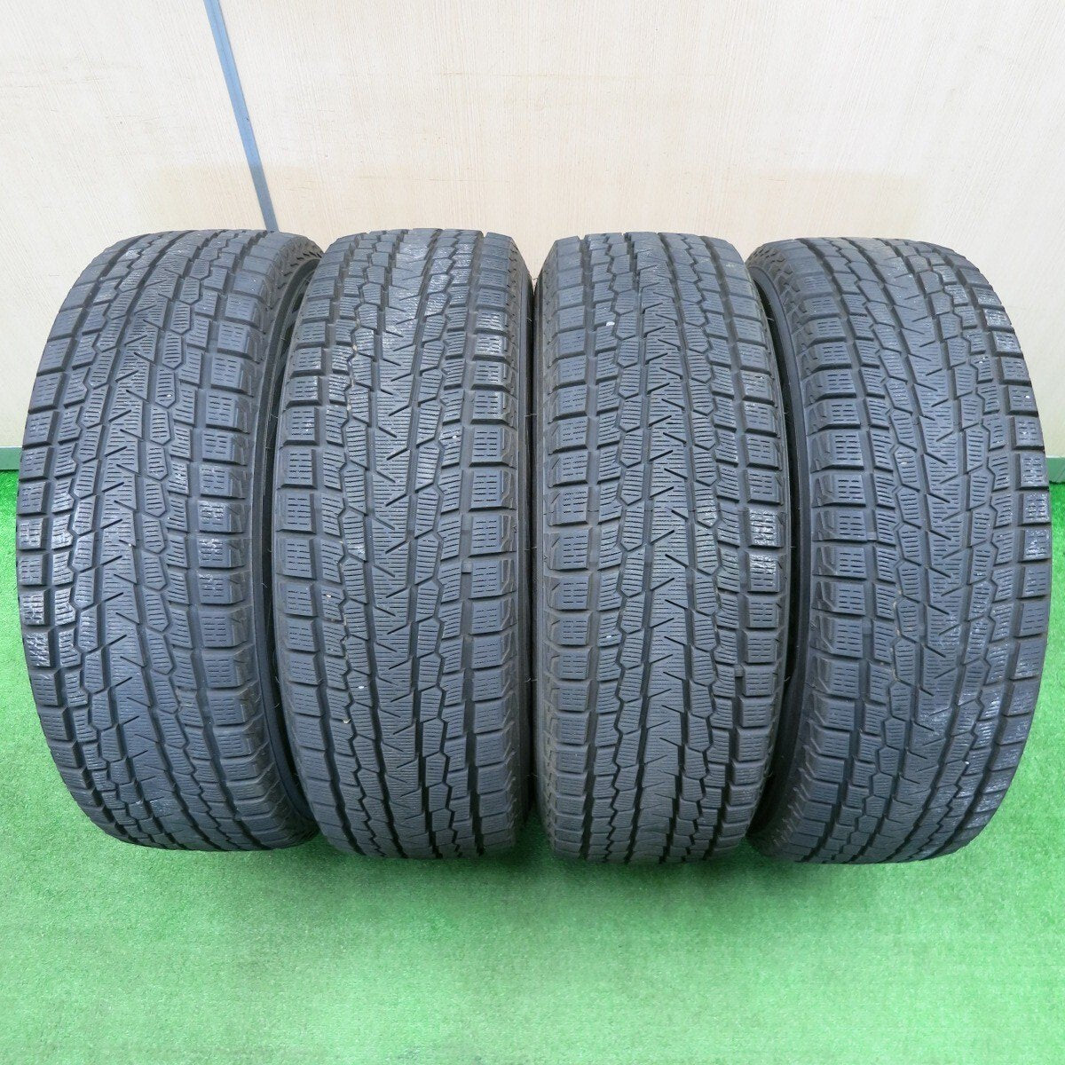 バリ溝！22年！キレイ！9分★スタッドレス 225/65R17 ヨコハマ アイスガード G075 ravrion RM01 ラブリオン 17インチ PCD114.3/5H★4112402NJス