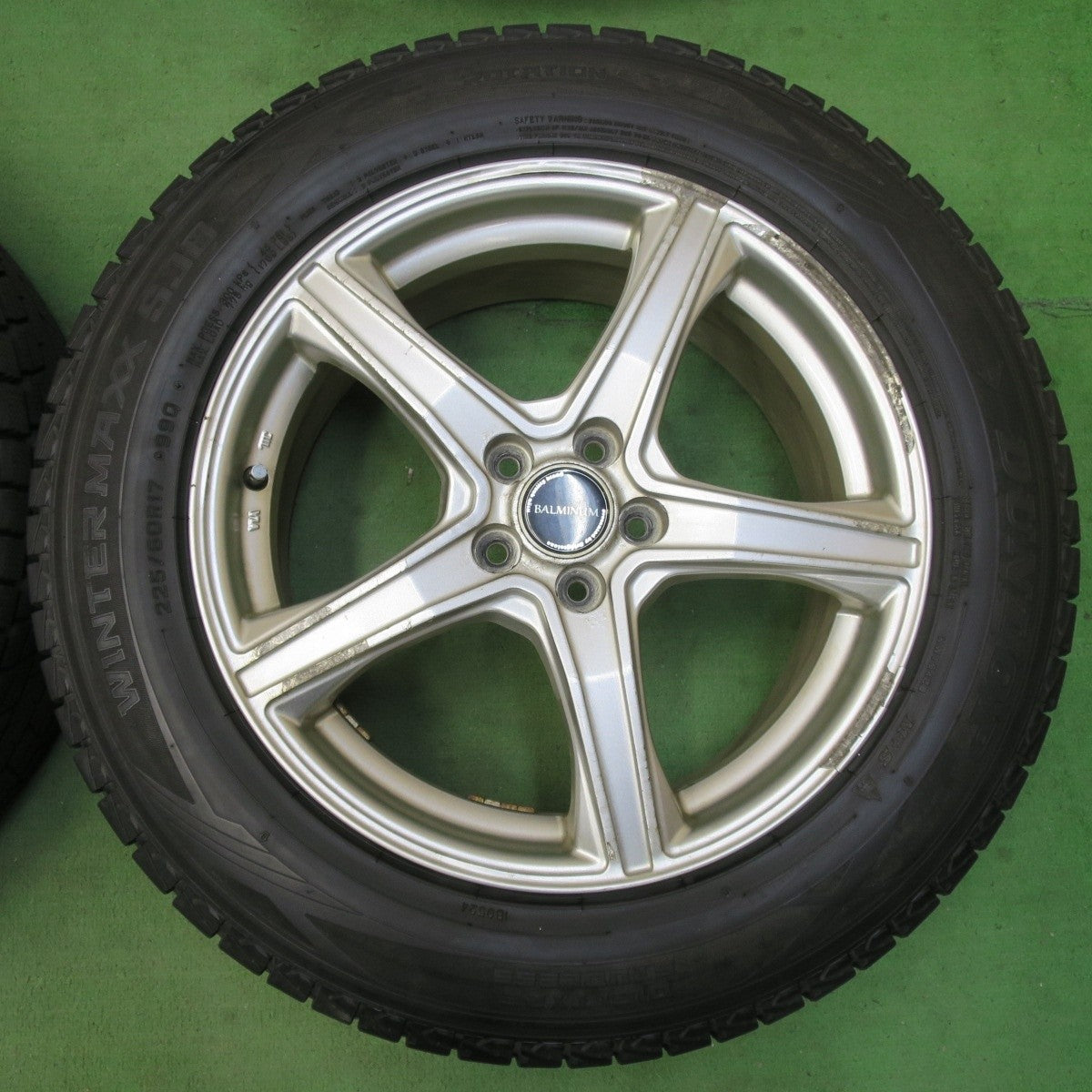 4本価格★フォレスター 等 225/60R17 スタッドレス ダンロップ ウインターマックス SJ8 BALMINUM バルミナ 17インチ PCD100/5H★5032602イス