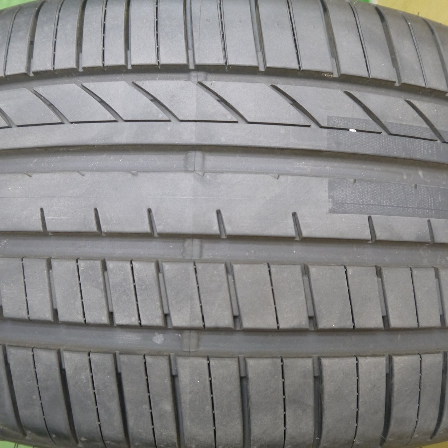 ほぼ未使用！25年！1本★265/35R19 グッドイヤー EfficientGrip Comfort エフィシエントグリップ コンフォート 19インチ BMW M2 等★5120309Hノタ