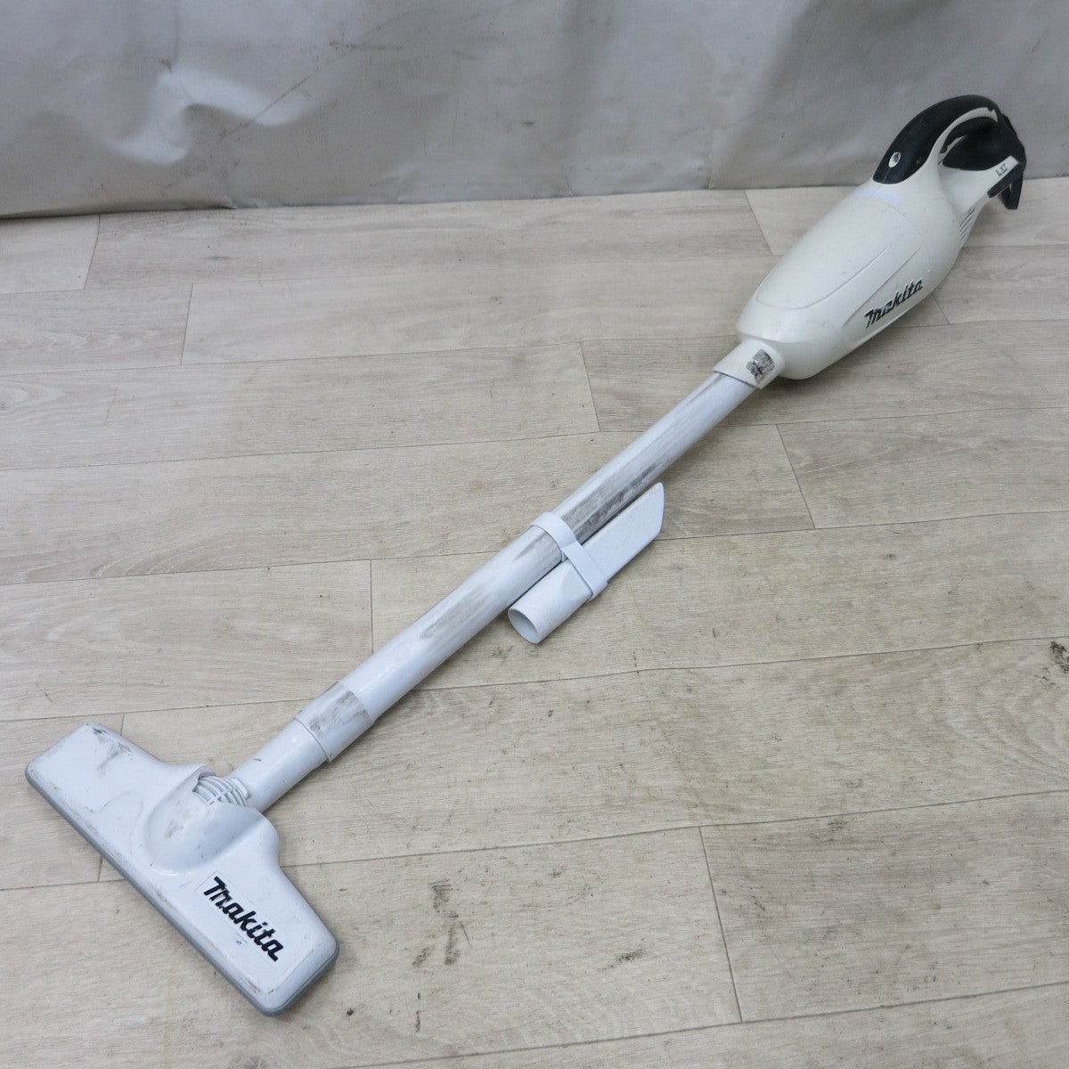 [送料無料] ◆マキタ クリーナー 充電式 18V CL180FD コードレス 掃除機 充電器 makita◆