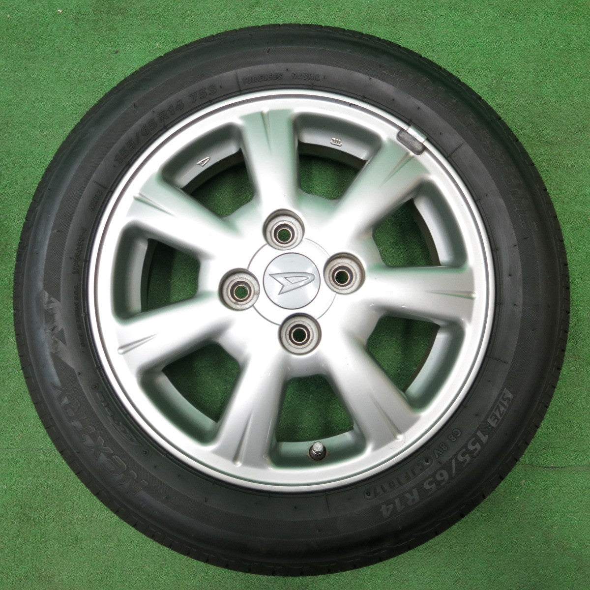 *送料無料* バリ溝！ほぼ10分★ダイハツ タント 純正 155/65R14 ブリヂストン ネクストリー エコピア 14インチ PCD100/4H★4052503ナノ