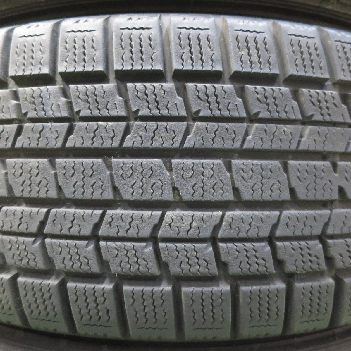 4本価格★スタッドレス 215/60R16 ダンロップ DSX-2 MANARAY SPORT マナレイスポーツ 16インチ PCD114.3/5H★5061302イス