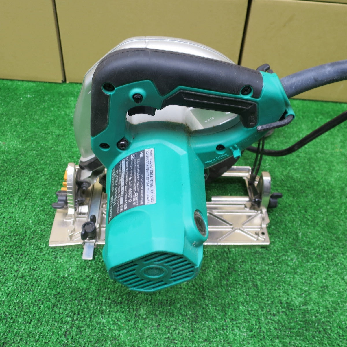 [送料無料] ◆マキタ 電気 190mm マルノコ M585 電動 工具 切断 機  丸のこ 丸ノコ 丸鋸 DIY Makita◆