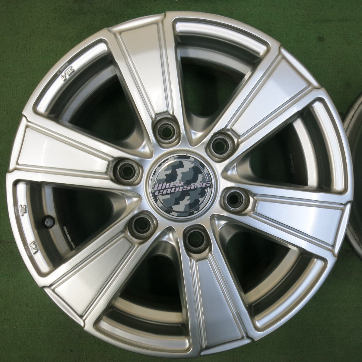 4本価格★WILD CRUISING 15インチ ホイール ワイルド クルージング 15×5.5J PCD139.7/6H★5062409SYホ