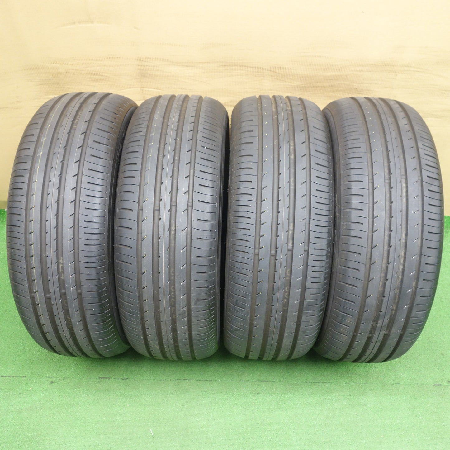 新車外し！26年★215/55R18 トーヨー プロクセス R56 タイヤ 18インチ CX-30 MX-30 MPV 等★6072603KTノタ