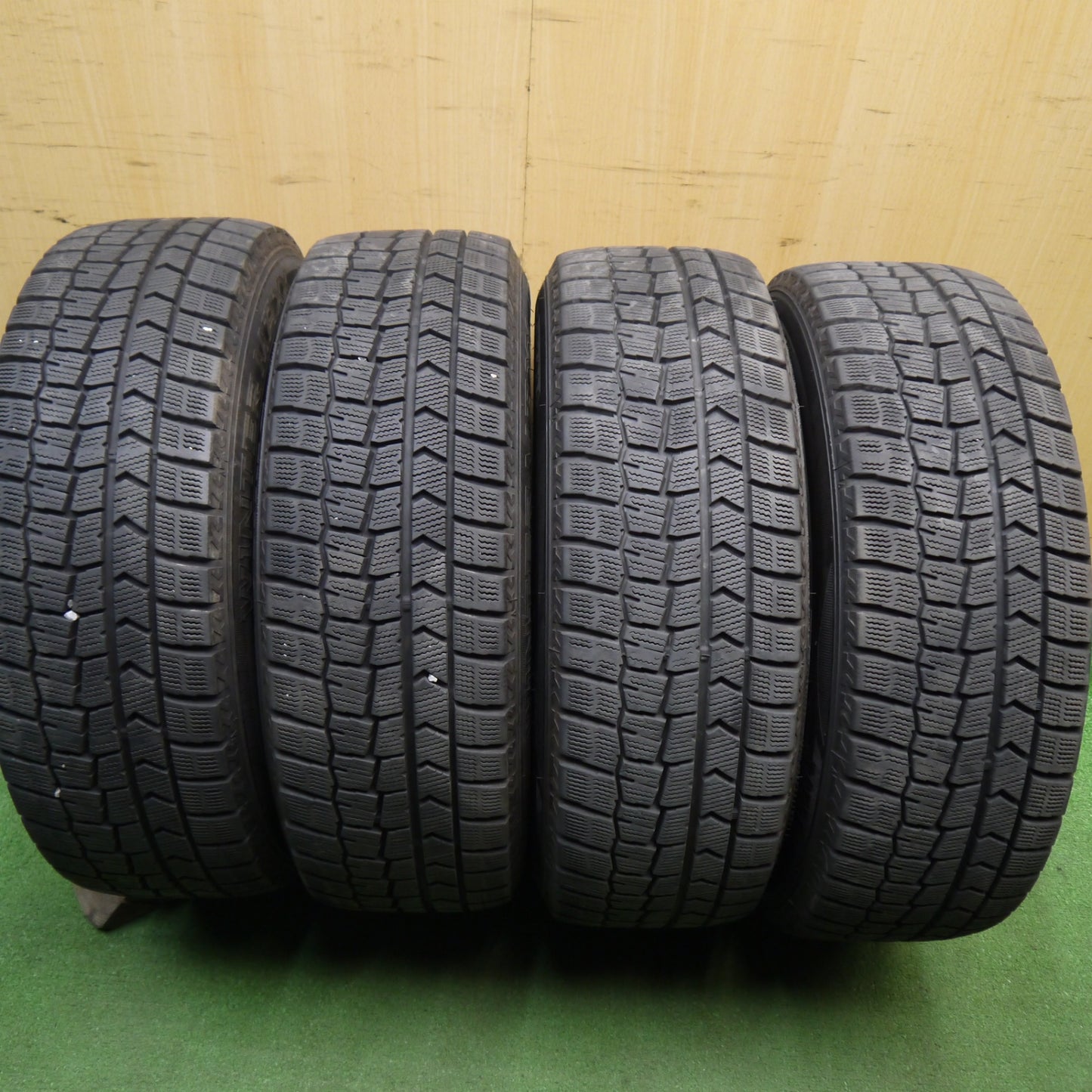 バリ溝！22年！キレイ！9.5分★スタッドレス 205/60R16 ダンロップ ウインターマックス WM02 SCHNEIDER MiD シュナイダー 16インチ PCD114.3/5H★6030301Hス