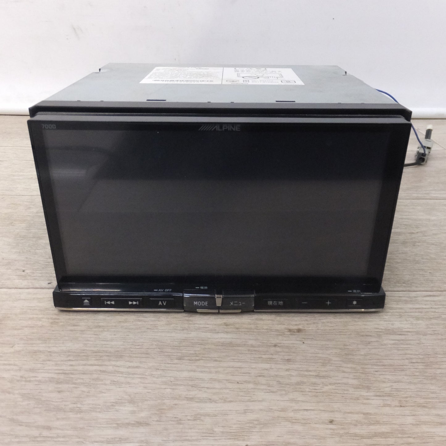 [送料無料] ★アルパイン ALPINE 7型スーパクリアLED液晶WVGAナビゲーション 700D　N-BOXカスタム 専用[27]★