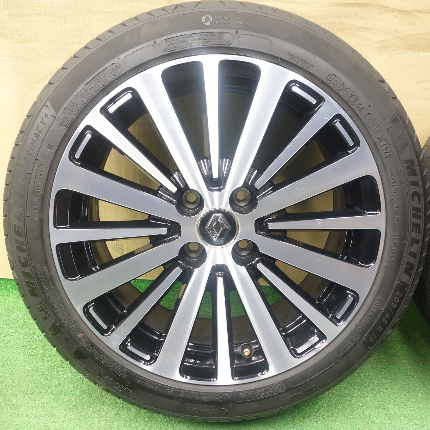 バリ溝！8.5分★ルノー トゥインゴ インテンス 純正 185/50R16 205/45R16 ミシュラン プライマシー4 16インチ PCD100/4H★6013102KTノ