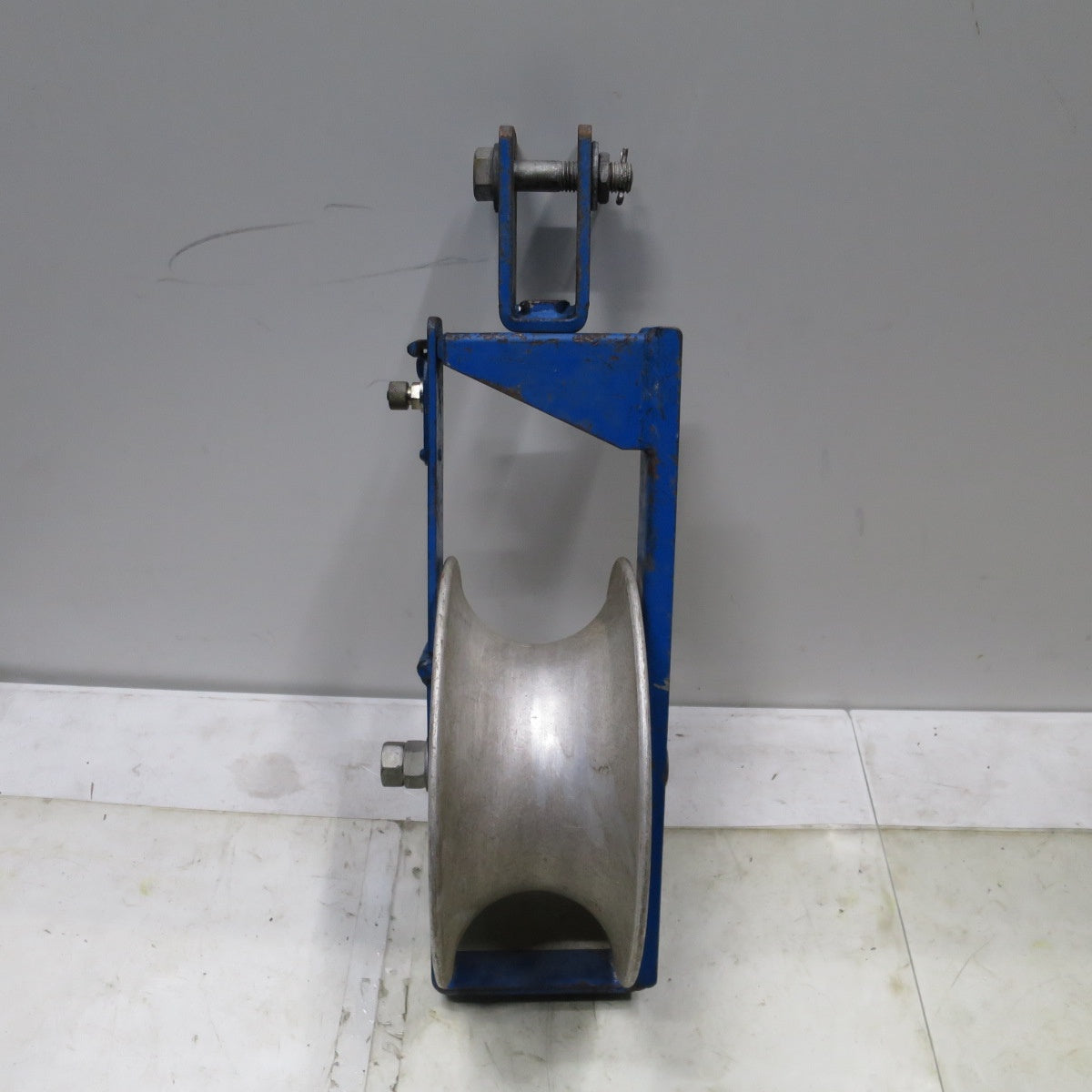 [送料無料] ◆ダイワ 釣車 NO.180 安全耐荷重 3000kg 3ton 3トン 吊車 滑車 電気 工事 電設 工具◆