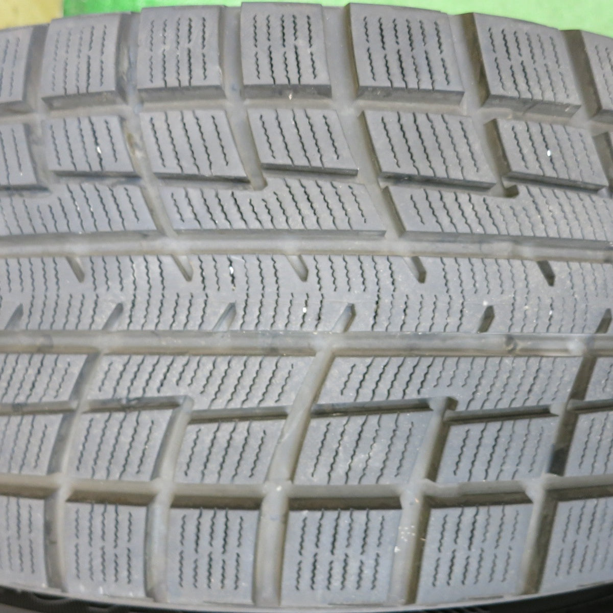 バリ溝！22年！9.5分◎スタッドレス 225/65R17 ヨコハマ アイスガード iG52C JOKER ジョーカー 17インチ PCD114.3/5H◎6083002HAス
