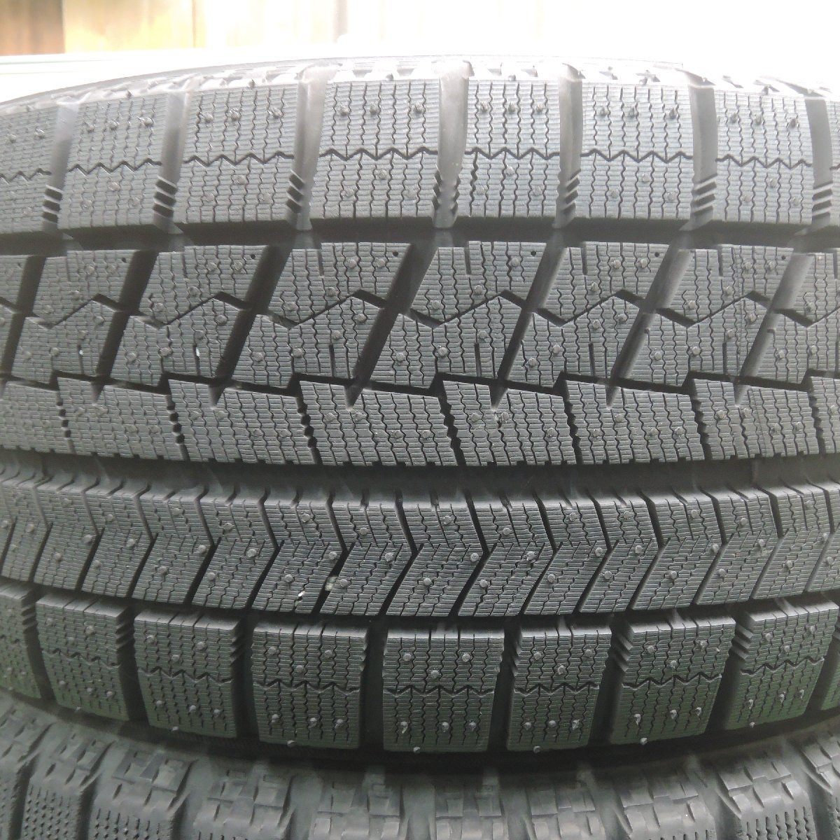 バリ溝！★スタッドレス 215/50R17 ブリヂストン ブリザック VRX TOPRUN トップラン 17インチ/PCD100★3101908SYス