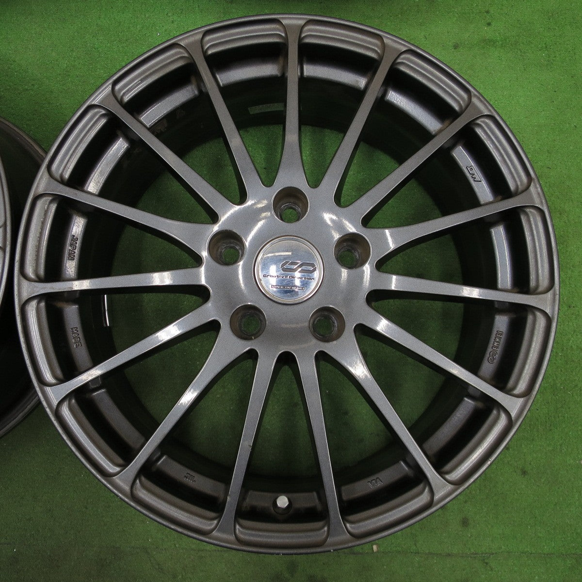4本価格★Creative Direction ENKEI 17インチ ホイール クリエイティブ ディレクション エンケイ 17×7J PCD114.3/5H★6022802ナホ