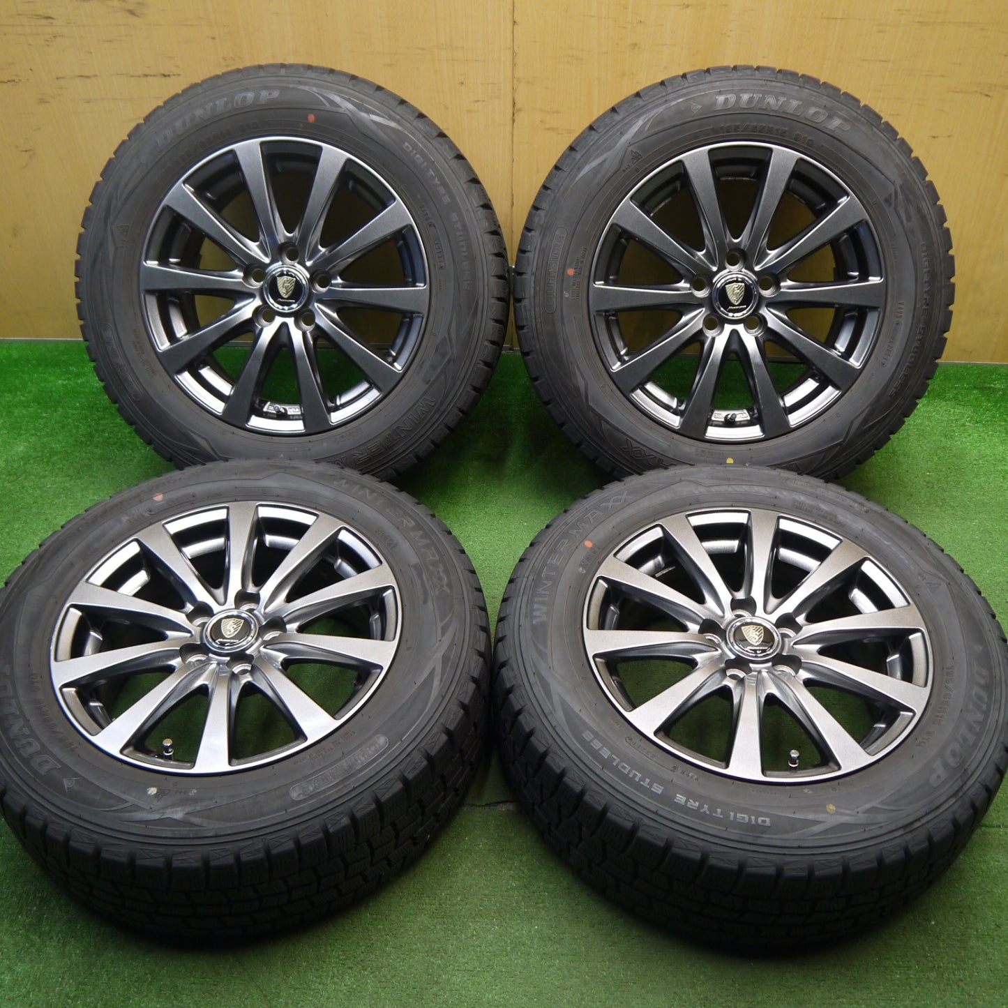 [送料無料] バリ溝！キレイ！9分★プリウス 等 195/65R15 スタッドレス ダンロップ ウインターマックス WM01 MANARAY SPORT マナレイ スポーツ 15インチ PCD100/5H★5040105Hス