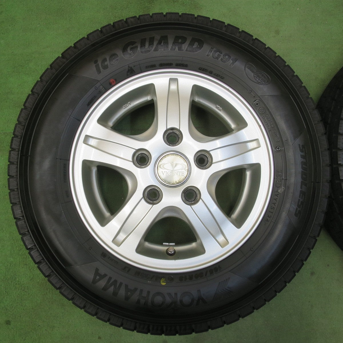 バリ溝！24年！9.5分★スタッドレス 165/80R13 94/93N ヨコハマ アイスガード iG91 VICENTE ビセンテ 13インチ PCD114.3/5H★6022115イス