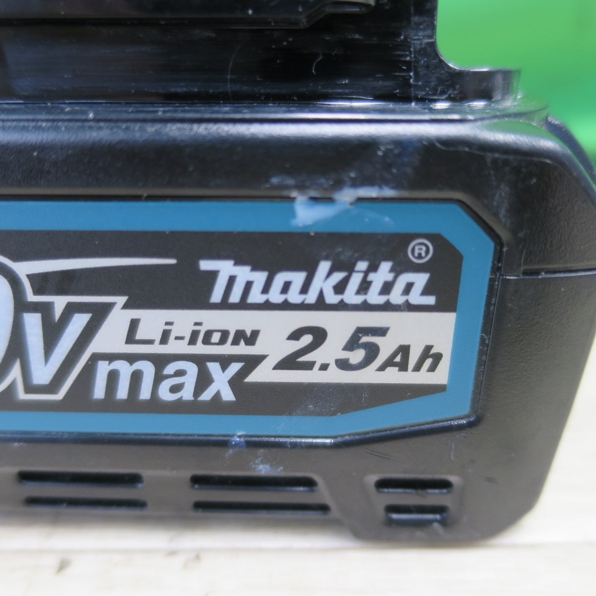 [送料無料] キレイ☆マキタ 純正 Li-ion バッテリー BL4025 40V max DC36V 2.5Ah makita 電動 工具☆