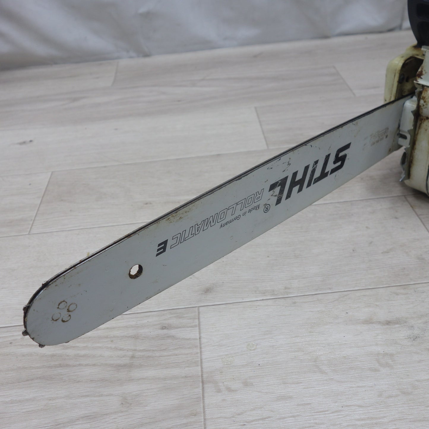 [送料無料] ◆スチール STIHL エンジン チェーンソー MS200 チェンソー 切断機 軽量◆