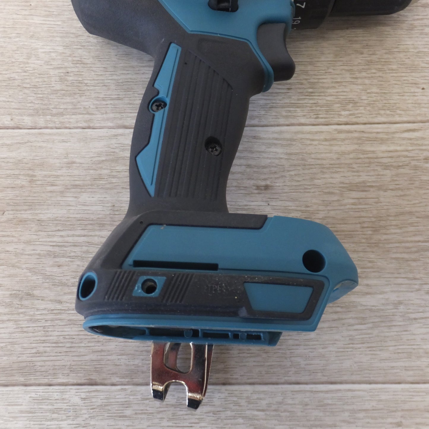 [送料無料] キレイ★マキタ makita 充電式震動ドライバドリル XPH12 18V 本体のみ　HP484D 相当品 海外マキタ製★