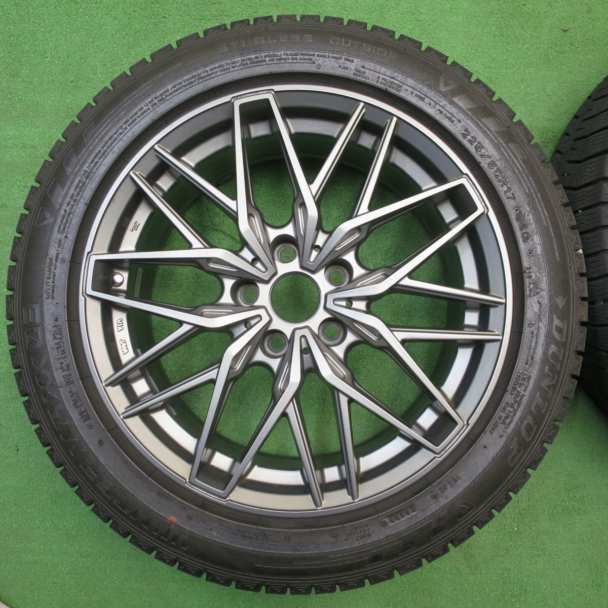 バリ溝！22年！キレイ！9分★BMW 等 EUROBAHN nurburg MTX 225/50R17 スタッドレス ダンロップ ウインターマックス 03 17インチ ユーロバーン ニュルブルグ PCD112/5H★6022510NJス