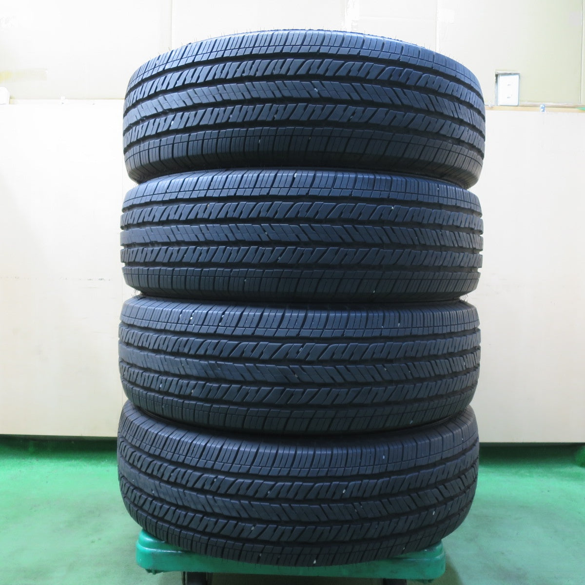 バリ溝！23年！9.5分☆255/70R18 ブリヂストン デューラー H/T 685 